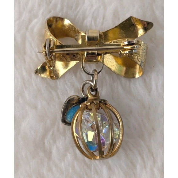 Vintage Gold Tone‎ Bow Brooch Caged AB Crystal Charm Heart Dangle 1960s Jewelry - Picture 2 of 5